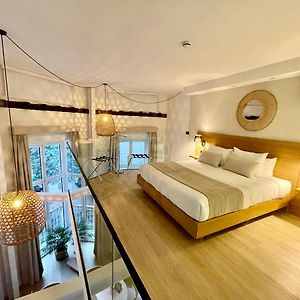 Hotel Emblematico Hi Suites